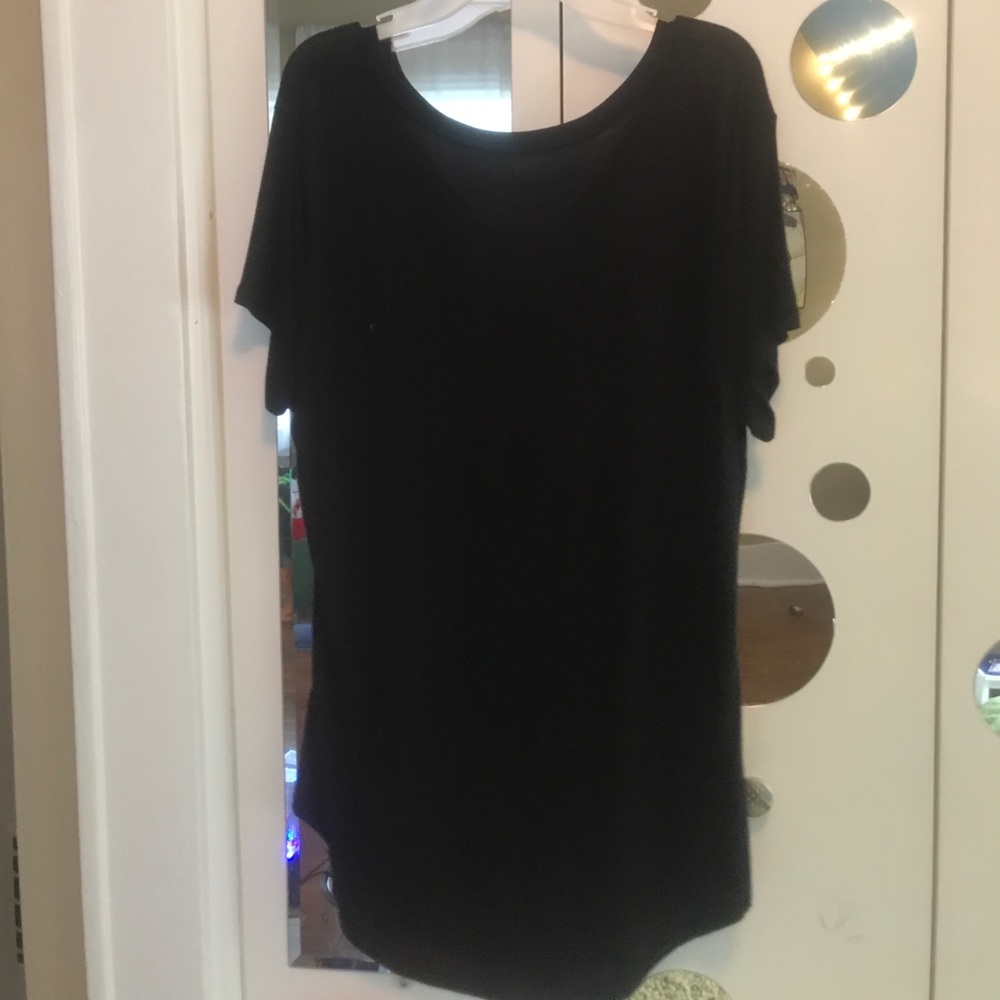 Shirt - Picture 2 of 3